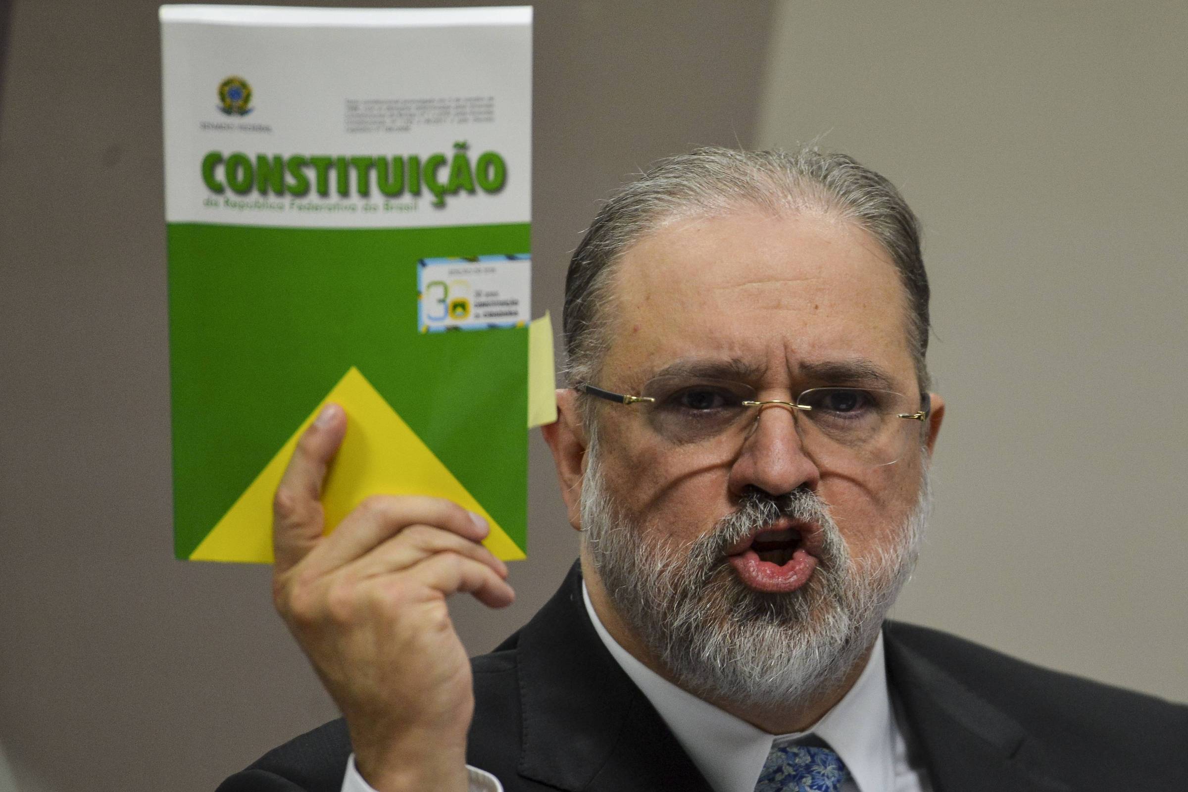 Novas regras da reforma do INSS podem parar na Justiça